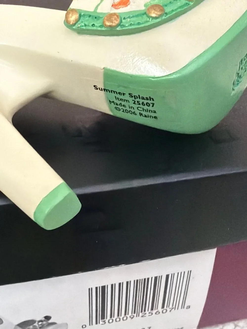 Just The Right Shoe Raine 2006 Summer Splash Miniature Shoe NEW w/ Box COA 25607 - Picture 12 of 12